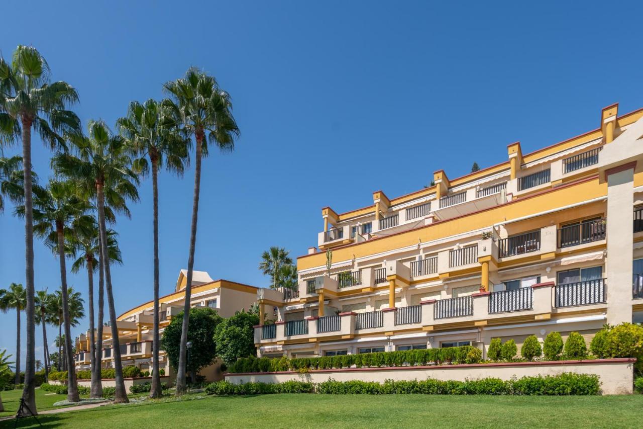 Soek La Romana Seafront Marbella Exterior photo