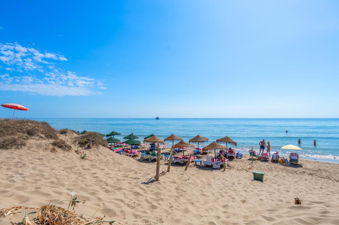 Soek La Romana Seafront Marbella Exterior photo