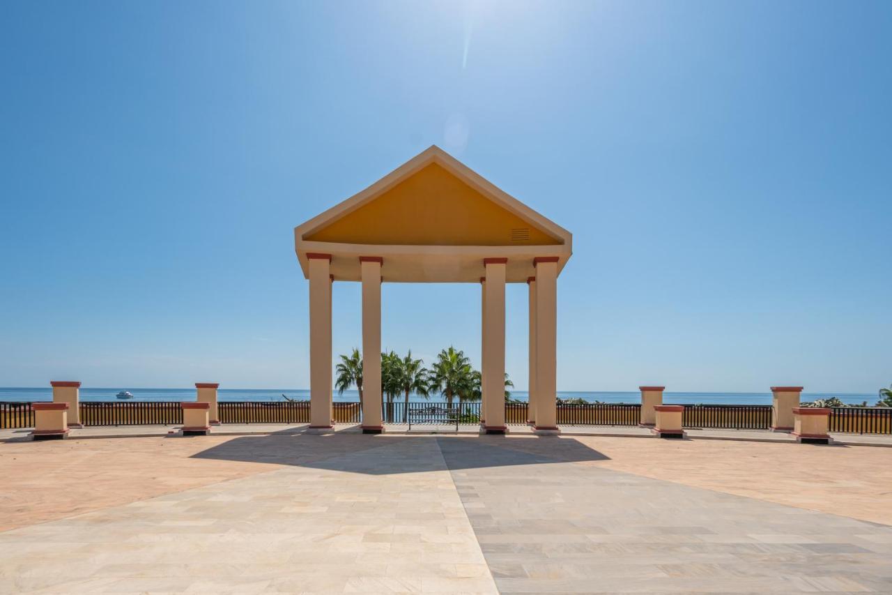 Soek La Romana Seafront Marbella Exterior photo