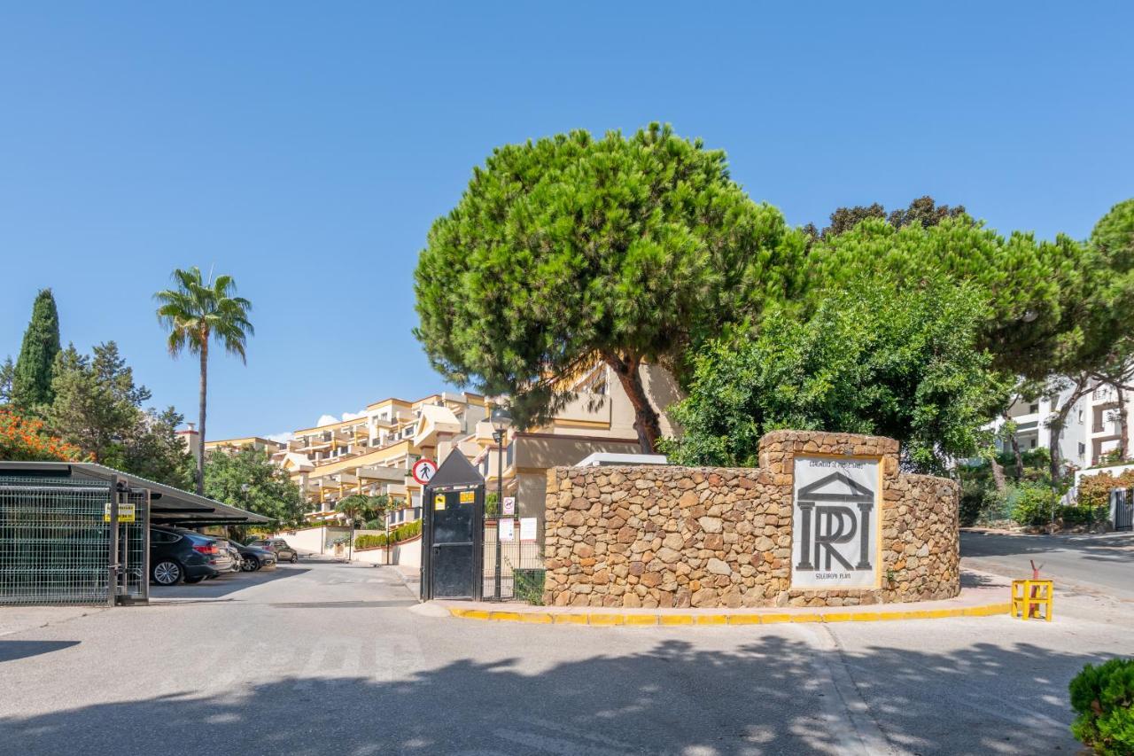 Soek La Romana Seafront Marbella Exterior photo