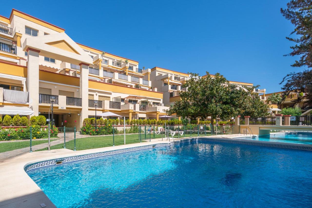Soek La Romana Seafront Marbella Exterior photo